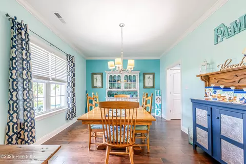 Dining - 108 Ridgepath Ln, Hubert, NC 28539 photo 5 of 5