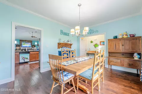 Dining - 108 Ridgepath Ln, Hubert, NC 28539 photo 1 of 5