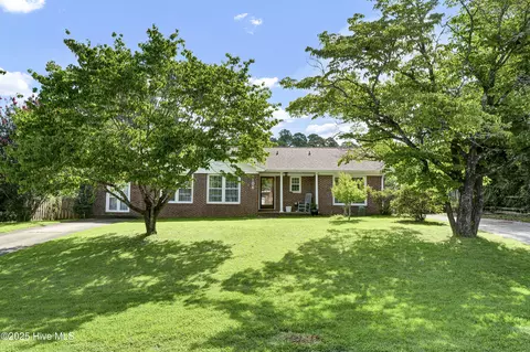 106 Ray Dr, Wilmington, NC 28405