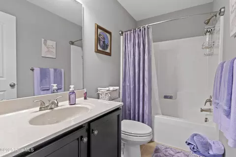 Bath - 4877 Frasier Cir, Shallotte, NC 28470 photo 5 of 5