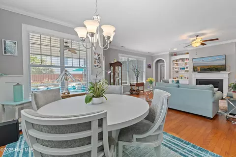 Dining - 4877 Frasier Cir, Shallotte, NC 28470 photo 3 of 4