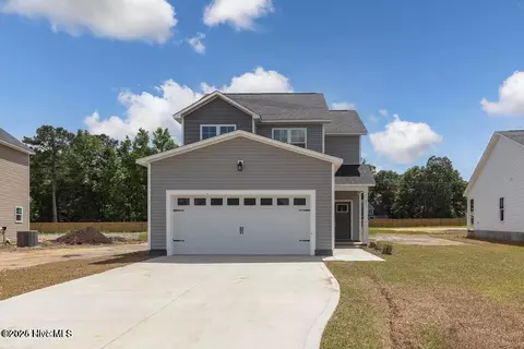 311 E Theriault Ct, Jacksonville, NC 28540