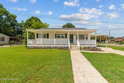 3601 Harrison St, Kinston, NC 28504
