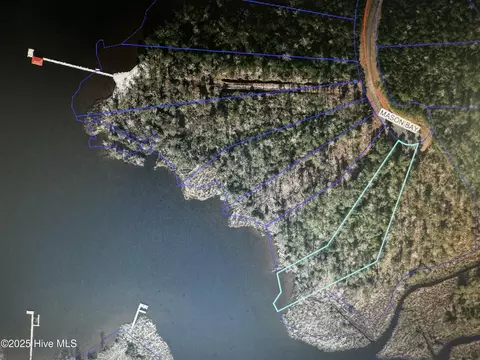 304 Mason Bay Rd, Merritt, NC 28556