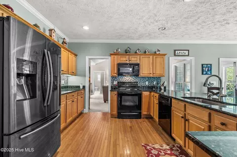Kitchen - 3 Clarendon Ln, Pinehurst, NC 28374 photo 1 of 2