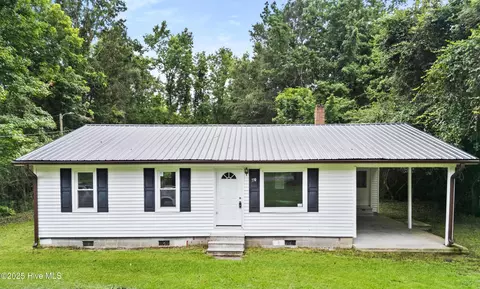770 Church St, Willard, NC 28478