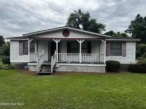 307 S Front St, Warsaw, NC 28398