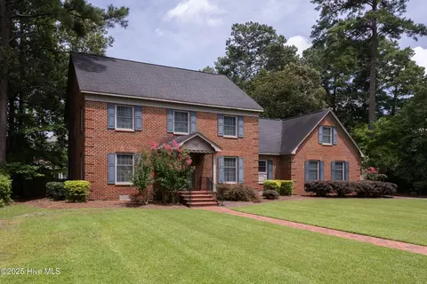705 Bremerton Dr, Greenville, NC 27858