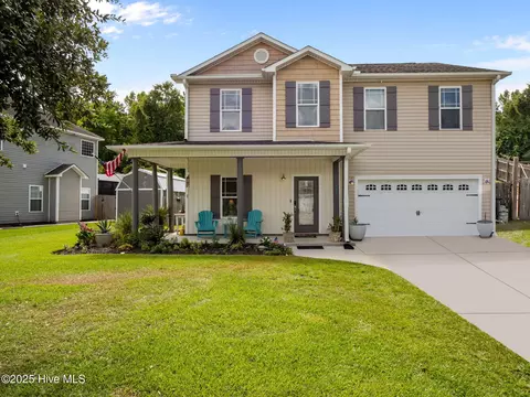 443 Patriots Point Ln, Swansboro, NC 28584