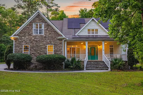 104 Coots Trl, Hampstead, NC 28443