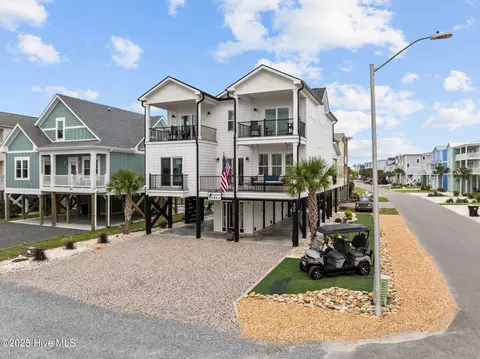 Exterior - 402 17th St, Sunset Beach, NC 28468 photo 10 of 10