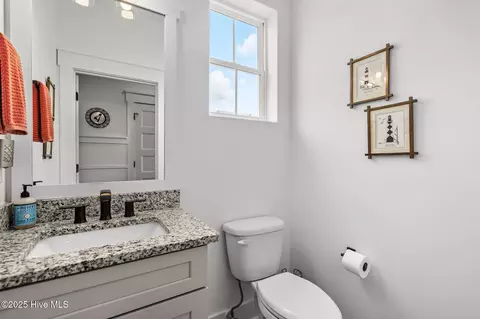 Bath - 402 17th St, Sunset Beach, NC 28468 photo 2 of 5