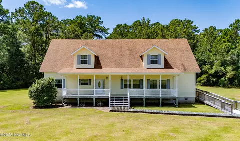 35 Bayview Dr, Merritt, NC 28556