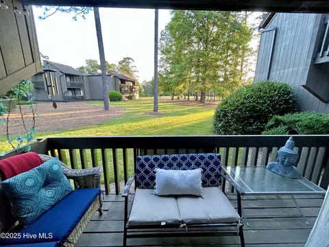 10 Pine Tree Rd # 110, Pinehurst, NC 28374 photo 5