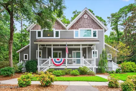 804 Indigo Village Ct, Southport, NC 28461