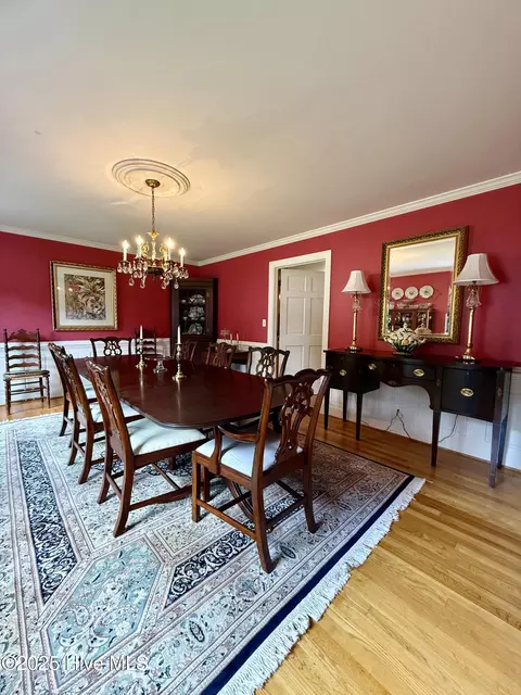 Dining - 901 School Dr, Williamston, NC 27892 photo 3 of 6