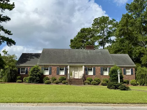 Other - 901 School Dr, Williamston, NC 27892 photo 1 of 13