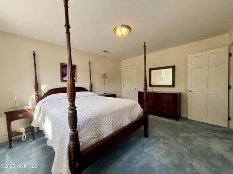 Bedroom - 901 School Dr, Williamston, NC 27892 photo 5 of 7