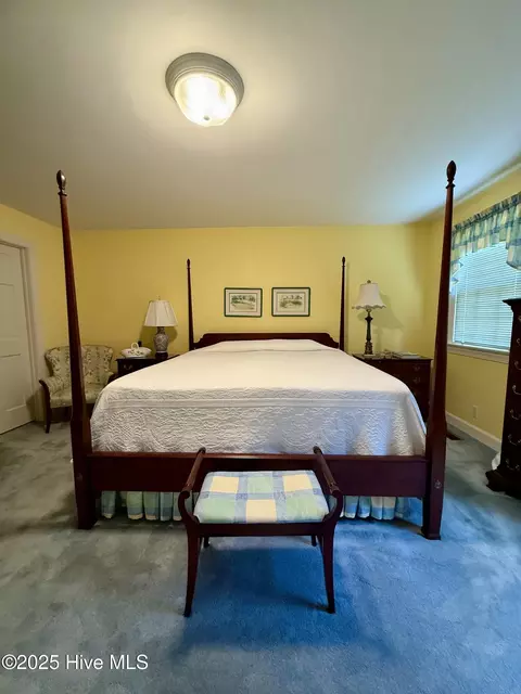 Bedroom - 901 School Dr, Williamston, NC 27892 photo 2 of 7
