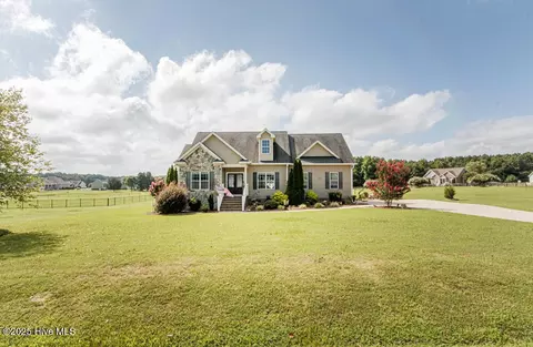 Exterior - 7295 Bitterroot Rd, Rocky Mount, NC 27803 photo 4 of 10