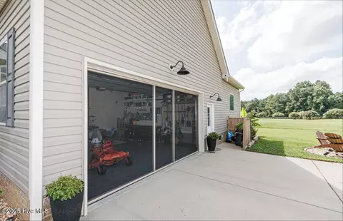 Exterior - 7295 Bitterroot Rd, Rocky Mount, NC 27803 photo 5 of 10