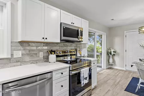 Kitchen - 472 Stella Rd, Stella, NC 28582 photo 5 of 5