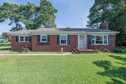 7244 Nc 222, Fountain, NC 27829