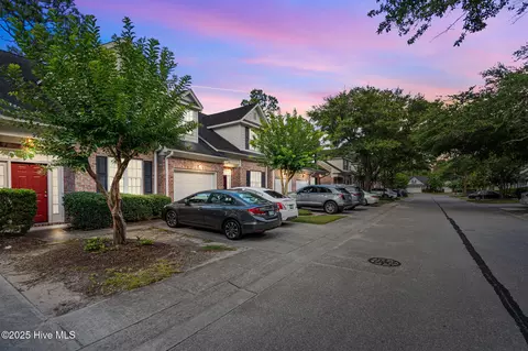 5006 Carleton Dr #26, Wilmington, NC 28403