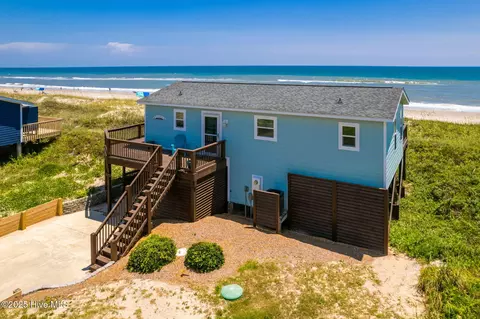 405 Ocean Dr, Emerald Isle, NC 28594