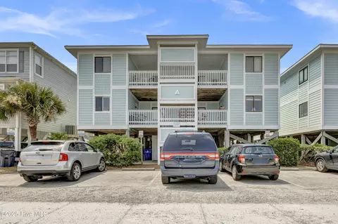 101 W First St # A3, Ocean Isle Beach, NC 28469