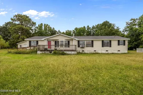 3508 Marietta Rd, Fairmont, NC 28340