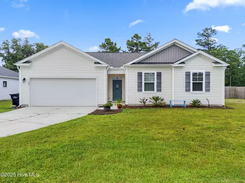 707 Morris Landing Rd, Holly Ridge, NC 28445