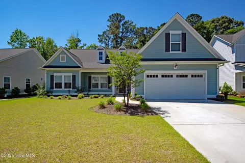 464 Beaumont Oaks Dr, Wilmington, NC 28411