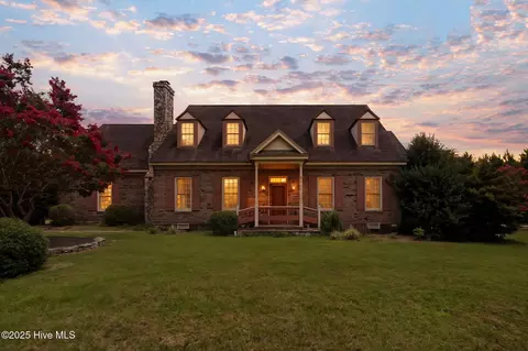 1717 Country Club Rd, Rocky Mount, NC 27804