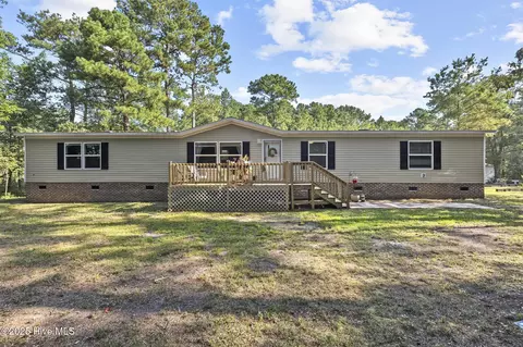 216 Mobley Ln, Pink Hill, NC 28572