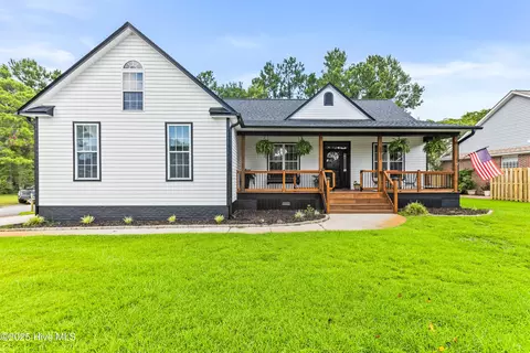 6911 Haberdeen Dr, Wilmington, NC 28411
