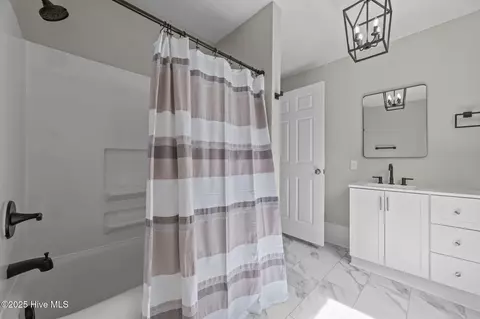 Bath - 845 W 3rd St, Washington, NC 27889 photo 1 of 3