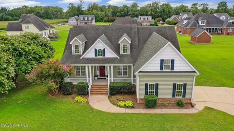 103 Kiwi Ct, Elizabeth City, NC 27909