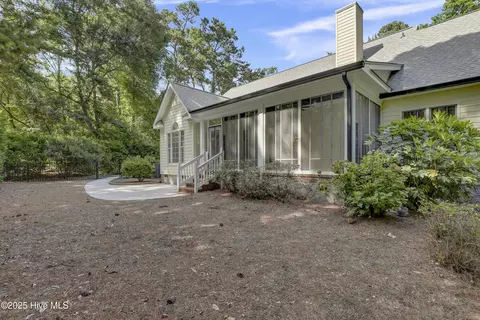 110 E High Bluff Dr, Hampstead, NC 28443 photo 30