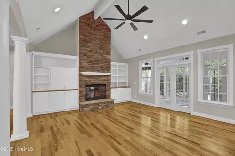 110 E High Bluff Dr, Hampstead, NC 28443 photo 8