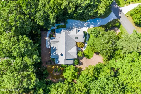 110 E High Bluff Dr, Hampstead, NC 28443 photo 36