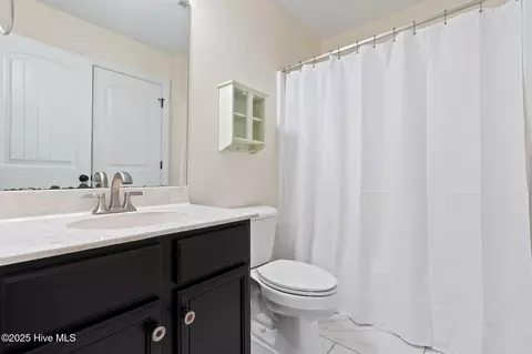 Bath - 107 Weir Dr, Hampstead, NC 28443 photo 7 of 7