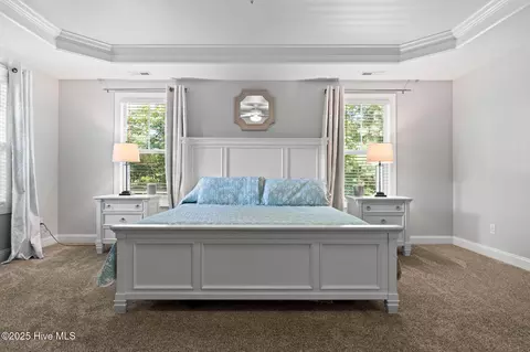 Bedroom - 107 Weir Dr, Hampstead, NC 28443 photo 3 of 10