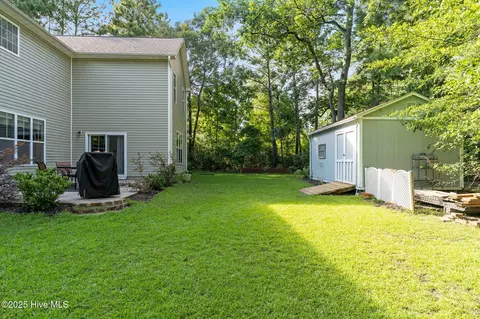 Exterior - 107 Weir Dr, Hampstead, NC 28443 photo 7 of 12