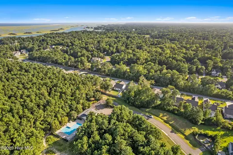 View/Area - 107 Weir Dr, Hampstead, NC 28443 photo 4 of 9