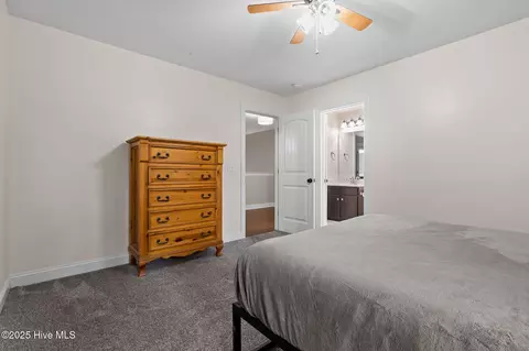 Bedroom - 107 Weir Dr, Hampstead, NC 28443 photo 10 of 10