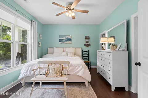Bedroom - 107 Weir Dr, Hampstead, NC 28443 photo 1 of 10