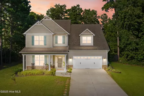 Exterior - 107 Weir Dr, Hampstead, NC 28443 photo 1 of 12