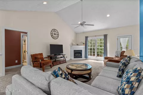 143 Longleaf Dr, West End, NC 27376 photo 33