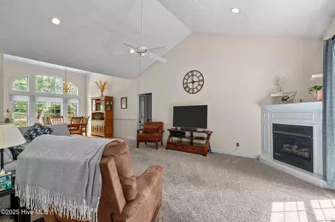143 Longleaf Dr, West End, NC 27376 photo 35